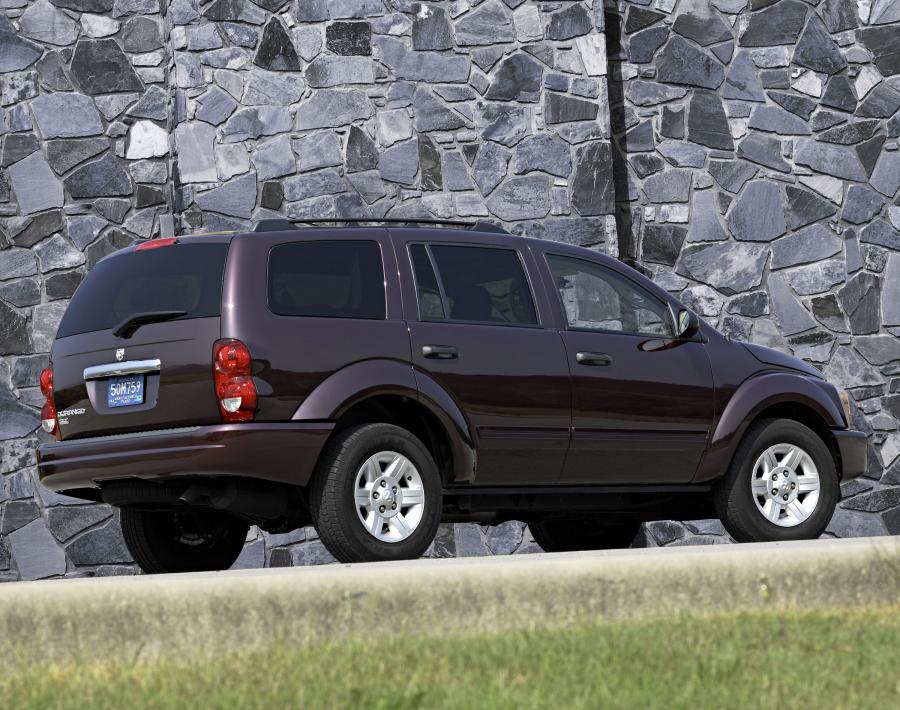  Dodge Durango 2004 года  (фото 11 из 30)